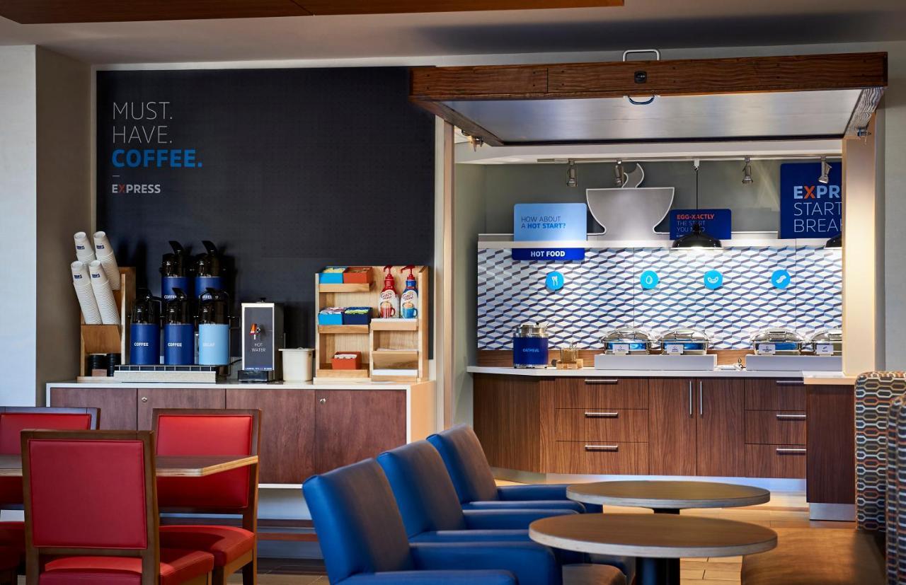 Holiday Inn Express & Suites - Stafford Nw - Sugar Land By Ihg Zewnętrze zdjęcie