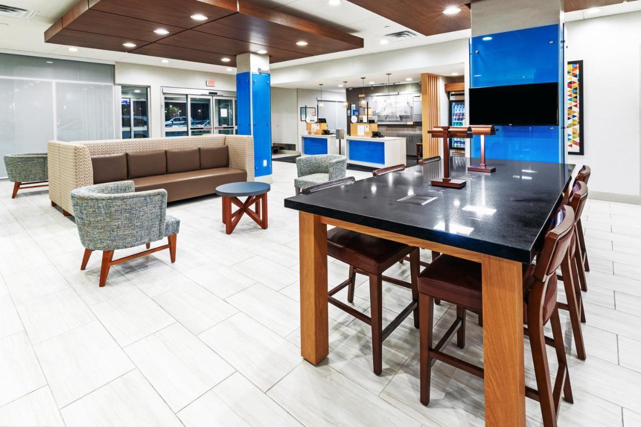 Holiday Inn Express & Suites - Stafford Nw - Sugar Land By Ihg Zewnętrze zdjęcie