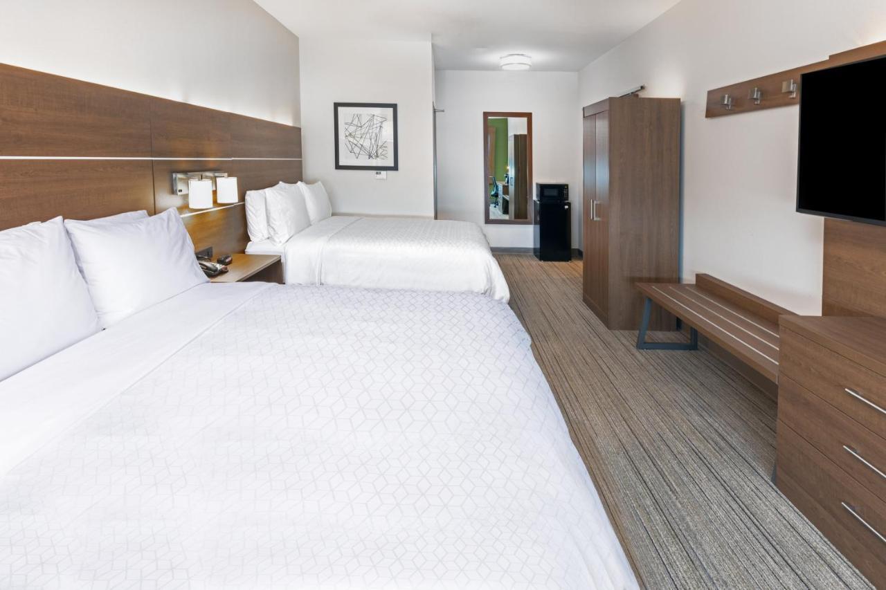 Holiday Inn Express & Suites - Stafford Nw - Sugar Land By Ihg Zewnętrze zdjęcie