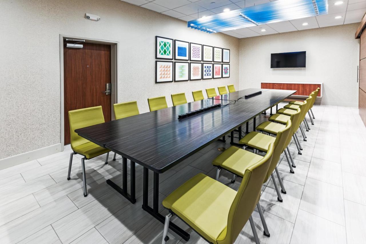 Holiday Inn Express & Suites - Stafford Nw - Sugar Land By Ihg Zewnętrze zdjęcie